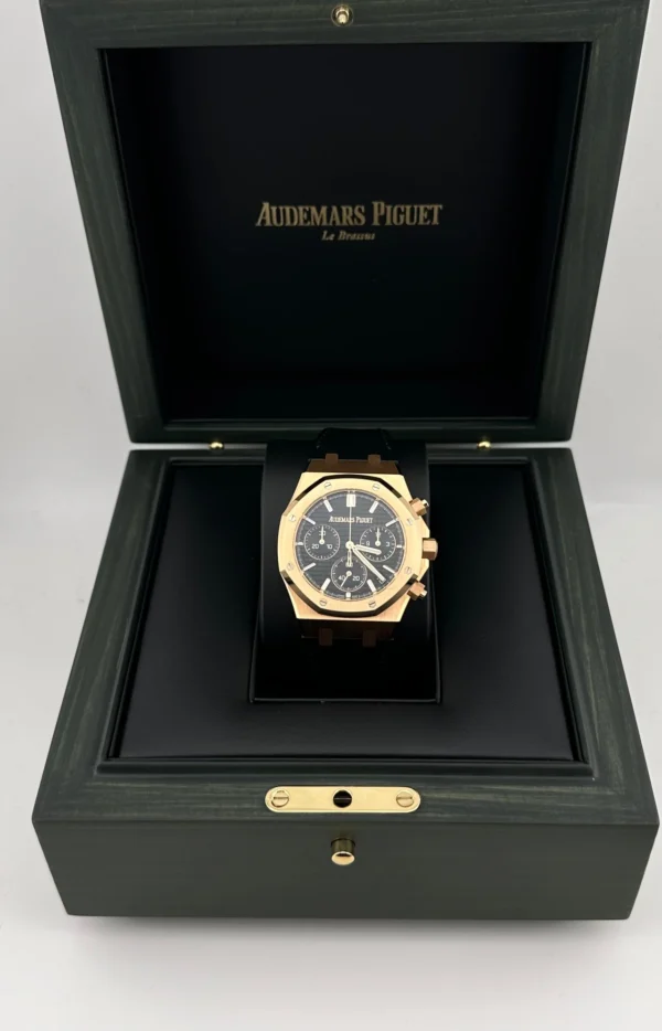 Audemars Piguet Royal Oak 26240OR.OO.D002CR.02 Selfwinding Chronograph Black Dial (2023) - Image 2
