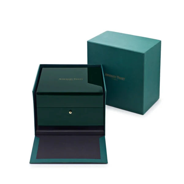 Audemars Piguet Royal Oak Selfwinding 15510ST.OO.1320ST.09 Stainless Steel Green Dial (2023) - Image 9