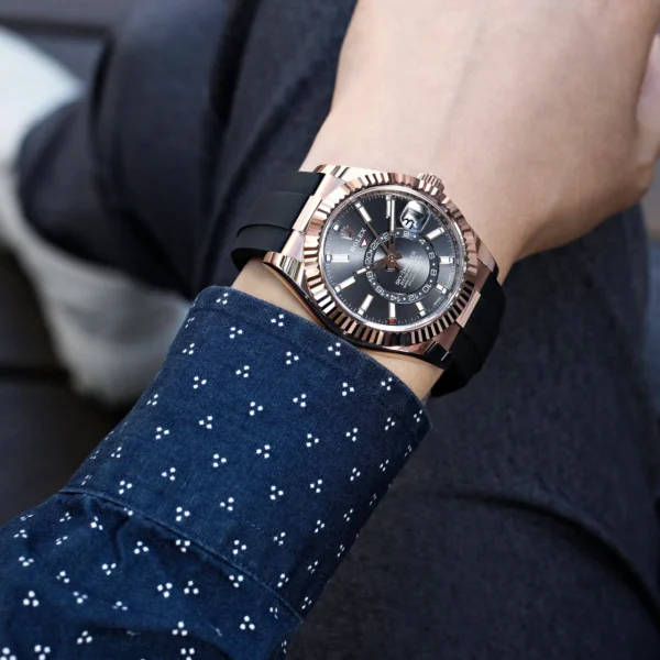 Rolex Sky-Dweller 326235 Rose Gold Rhodium Dial - Image 2