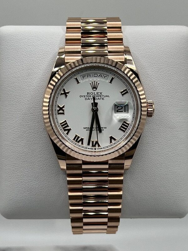 Rolex Day-Date 128235 Rose Gold White Dial - Image 2