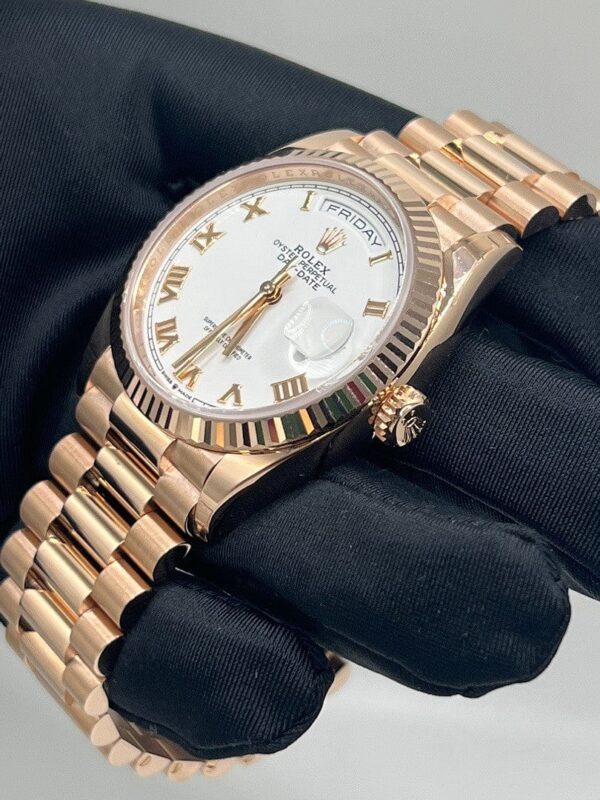 Rolex Day-Date 128235 Rose Gold White Dial - Image 5